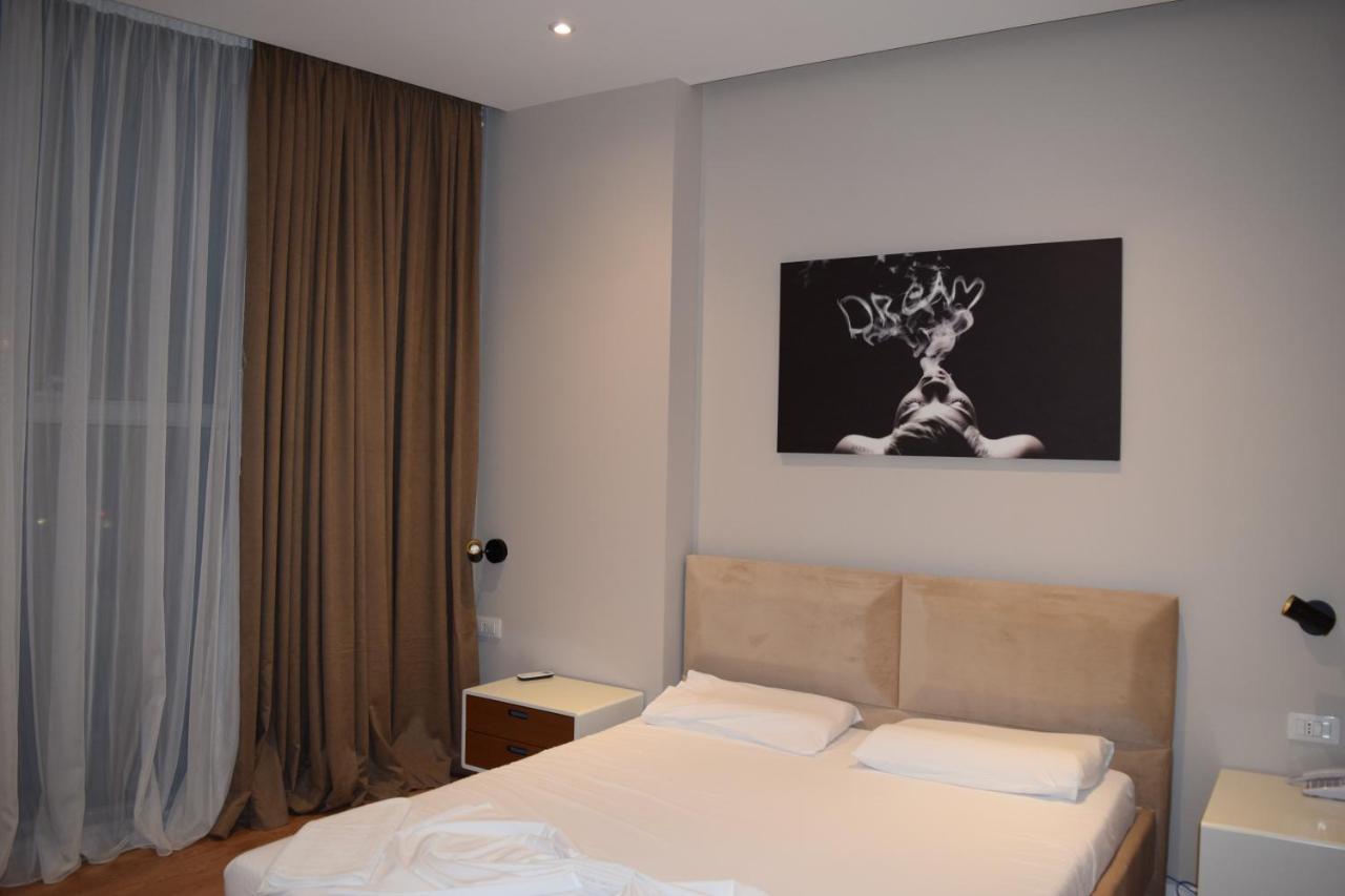 Star Hotel Astir Tiran Dış mekan fotoğraf